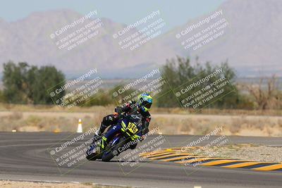 media/Oct-08-2023-CVMA (Sun) [[dbfe88ae3c]]/Race 5 Amateur Supersport Open/